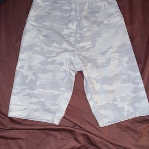 Lululemon Light Gray Camo Biker Shorts